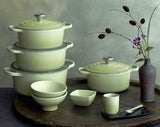 Le Creuset Signature Cast Iron 20cm Round Casserole Wasabi